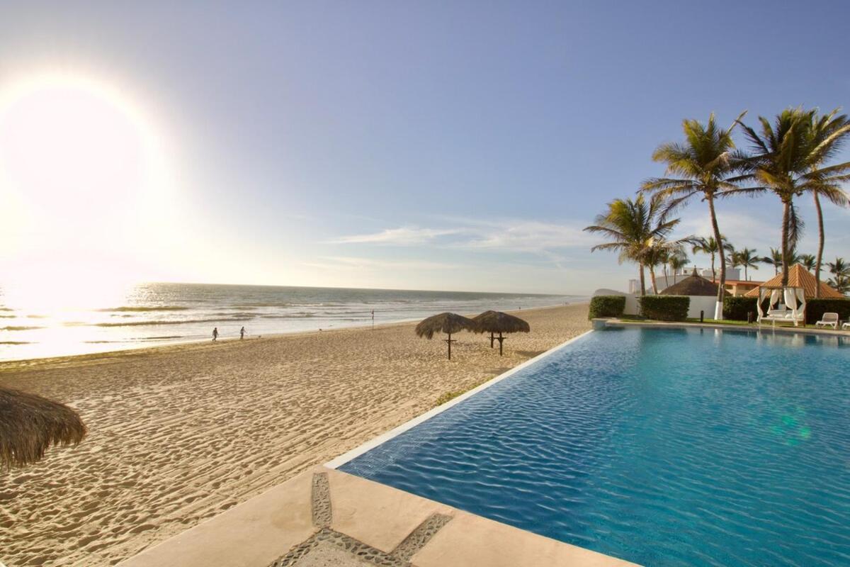 Depa Con Espectacular Vista Al Mar A Pie De Playa Torre Perla 1102 *