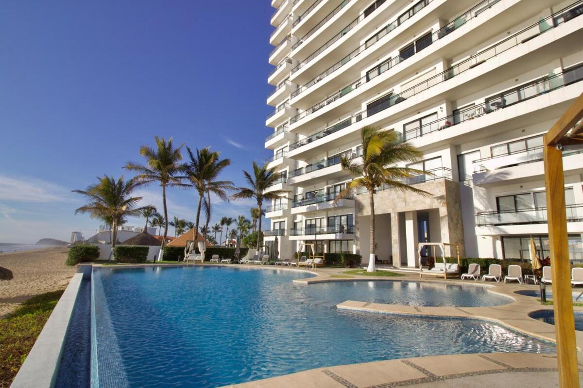 Depa Con Espectacular Vista Al Mar A Pie De Playa Torre Perla 1102 *