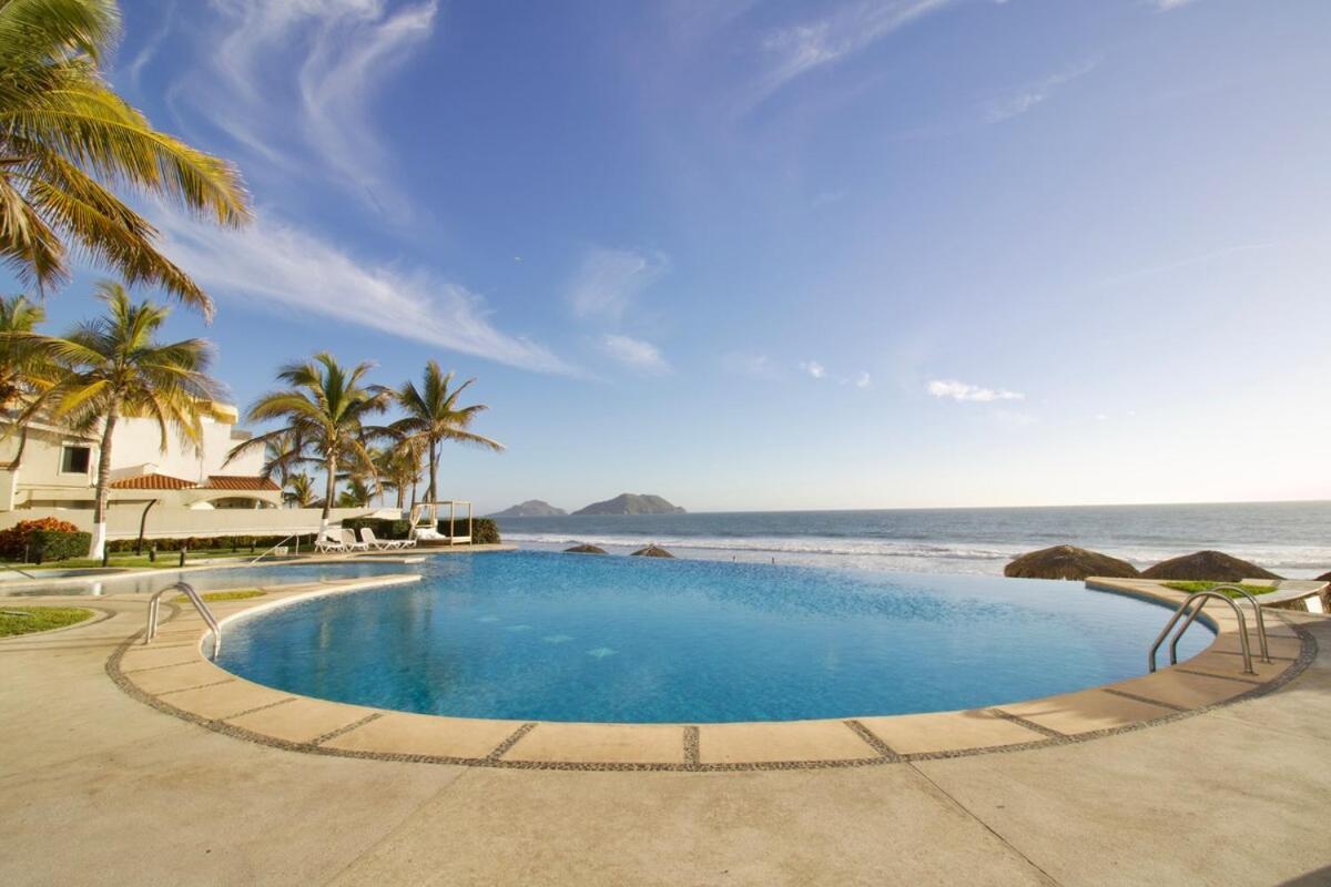 Depa Con Espectacular Vista Al Mar A Pie De Playa Torre Perla 1102 * Mazatlán
